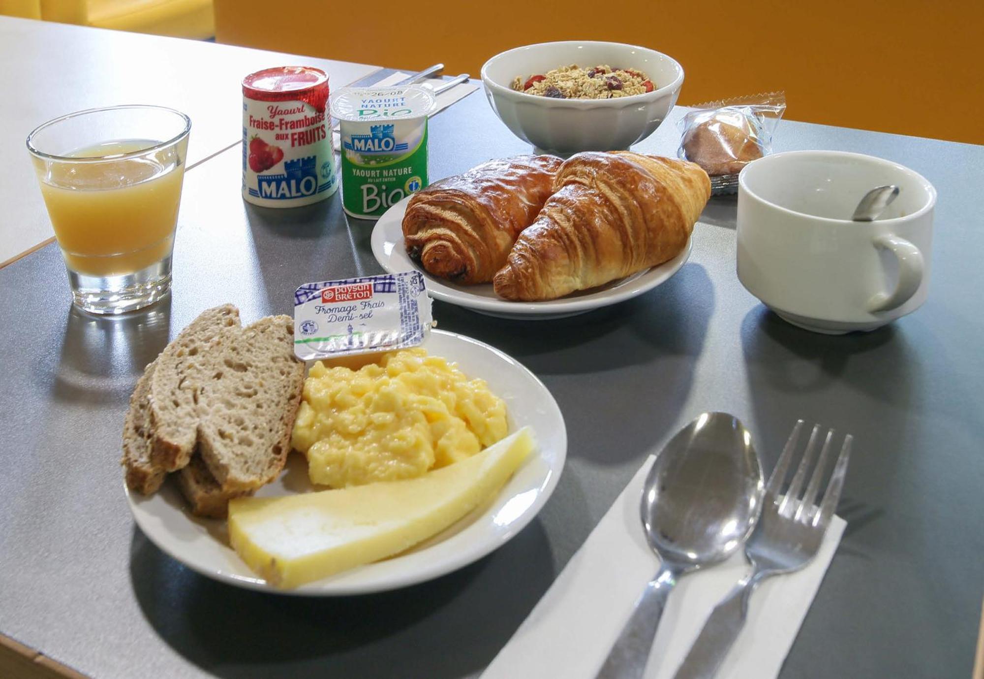 B&B Hotel Marseille La Valentine St Menet Eksteriør bilde